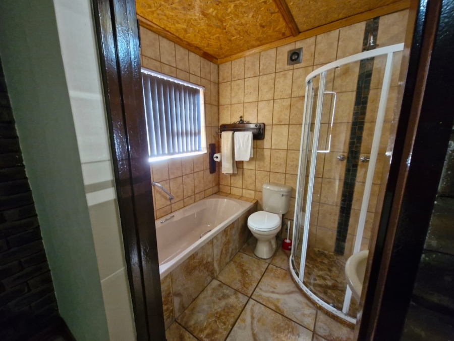 10 Bedroom Property for Sale in Kathu Northern Cape